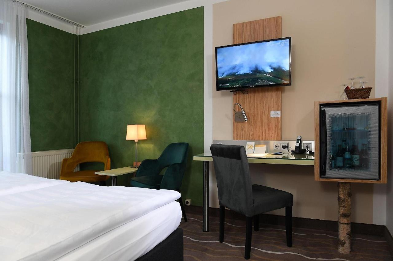 Landhotel Schnuck ชเนเวอร์ดิงเงิน ภายนอก รูปภาพ
